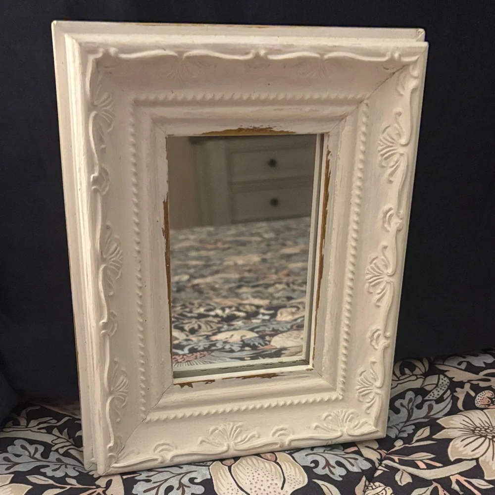 Elegant Cream Wall Mirror